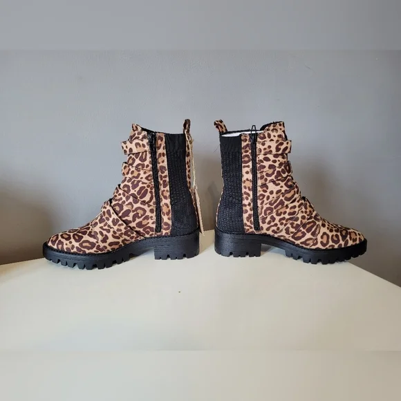 Design Lab Electra Leopard Print Buckle Strap Combat Boots, BNWT, Size 7 - Picture 3 of 8